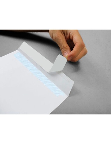 CI | Sobre liderpapel bolsa blanco 260x360 mm solapa tira de silicona papel offset 100 gr caja de 250 unidades