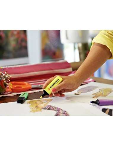 CI | Rotulador Stabilo Boss Fluorescente 70 Amarillo Estuche De 4 Unidades