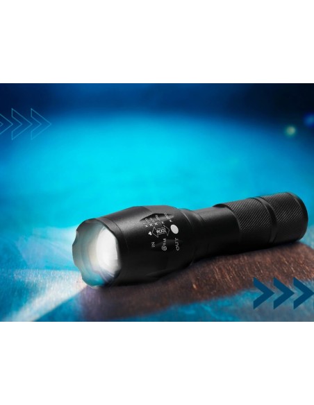 CI | Linterna q-connect telescopica aluminio 5w modo alumbrado alto medio bajo estroboscopio sosapagado 3 pilas aaa